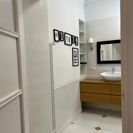 Wolczanska W Stylu Nowojorskim Apartment *